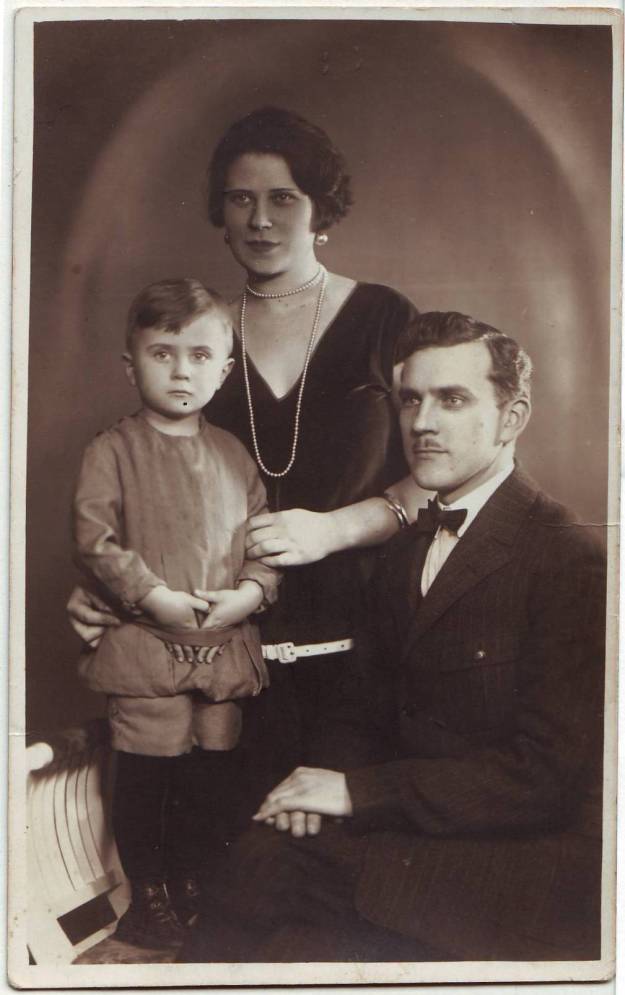 Echoes from the mysterious "old country": Dad & his family